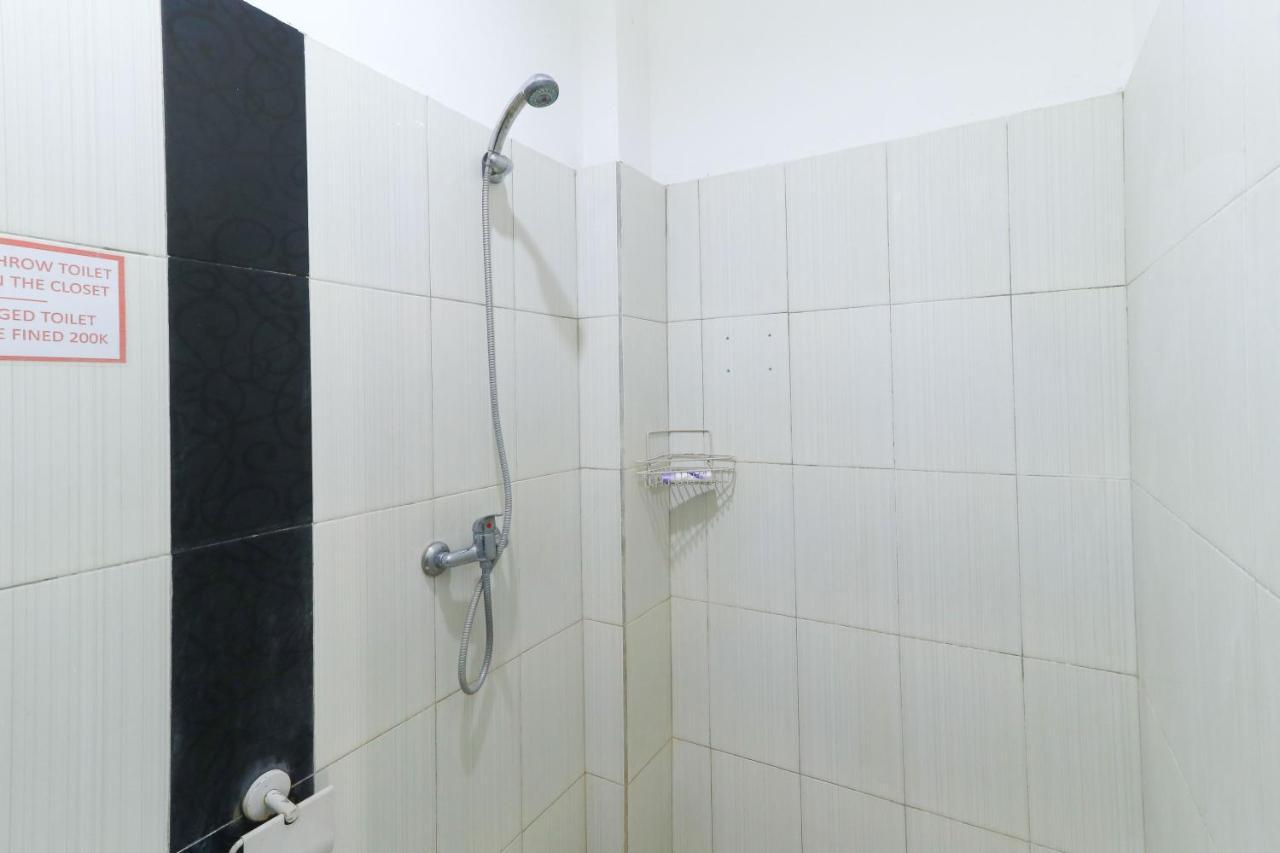 The Ruum Hostel Canggu Buitenkant foto